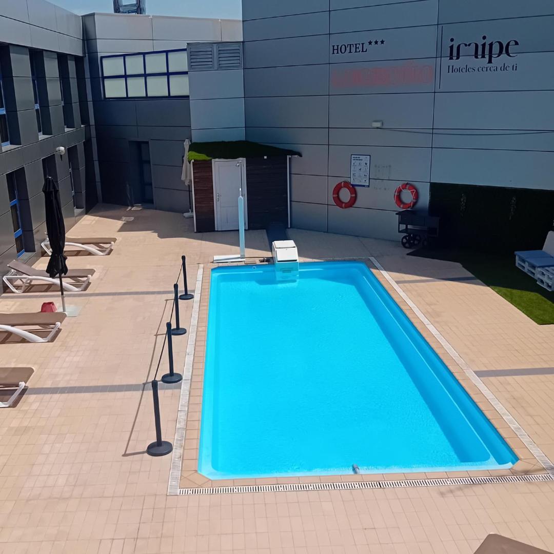 Iraipe Logrono Hotel Exterior photo